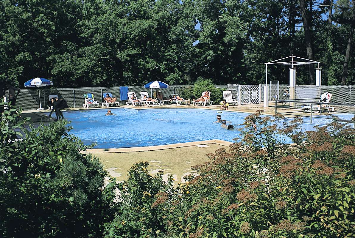 Village Vacances Les Bois de Prayssac Mediodía-Pirineos - Prayssac visuel 1/6 Village Vacances Les Bois de Prayssac Mediodía-Pirineos - Prayssac visuel 1/6