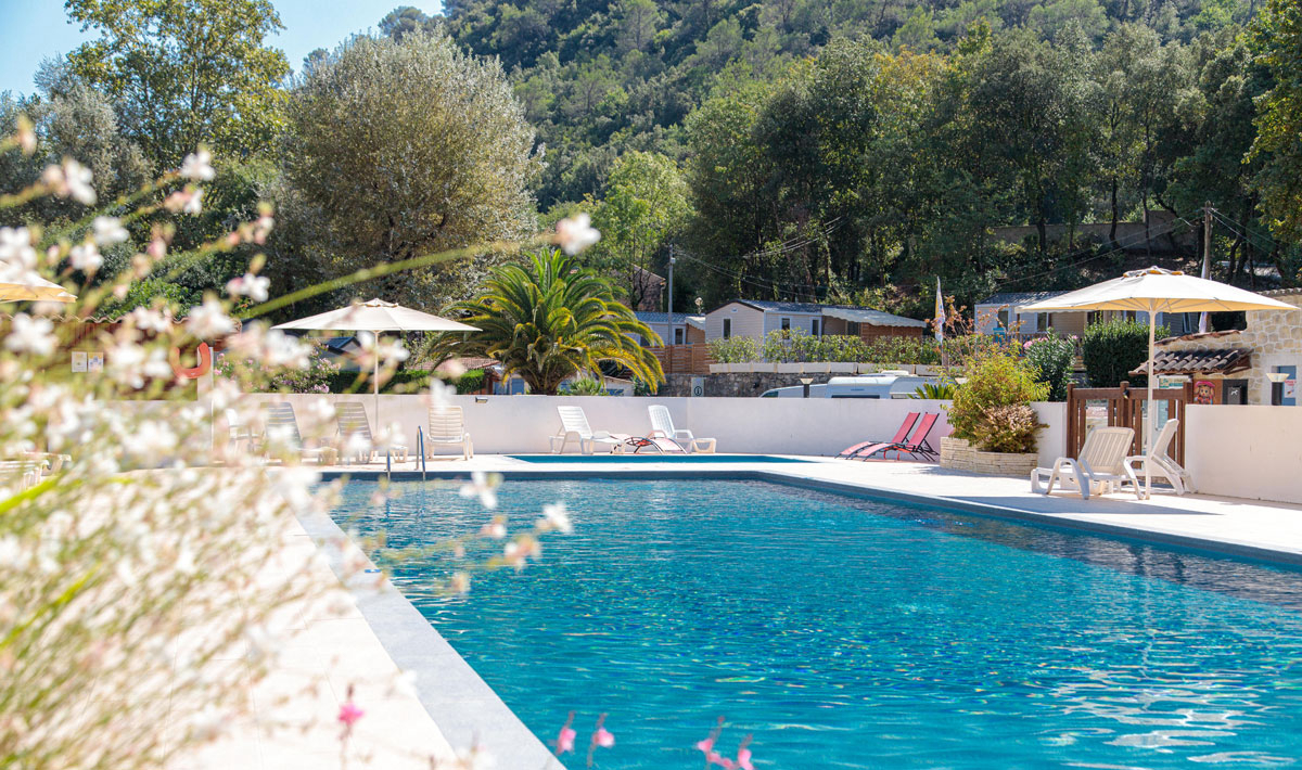 Au Vallon Rouge Provenza-Alpes-Costa Azul - La Colle-sur-Loup visuel 11/25 Au Vallon Rouge Provenza-Alpes-Costa Azul - La Colle-sur-Loup visuel 11/25