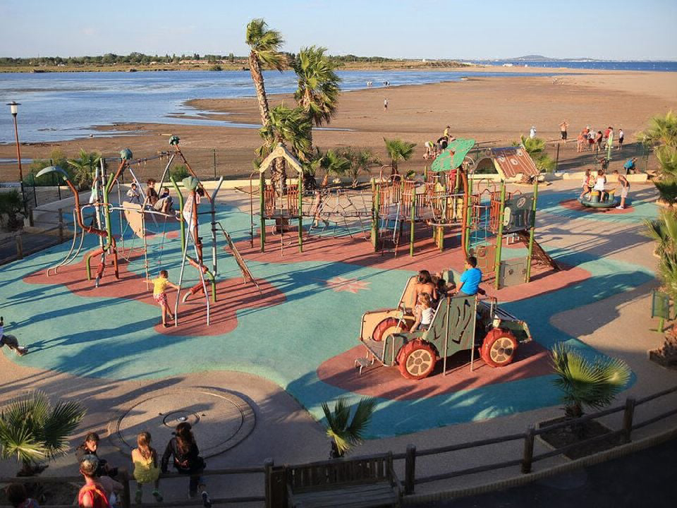 Bleu Marine Languedoc-Rosellón - Sérignan visuel 16/27 Bleu Marine Languedoc-Rosellón - Sérignan visuel 16/27