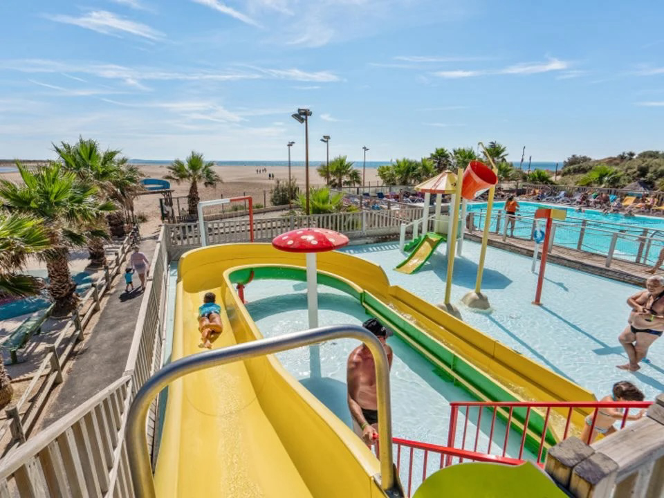 Bleu Marine Languedoc-Rosellón - Sérignan visuel 2/27 Bleu Marine Languedoc-Rosellón - Sérignan visuel 2/27