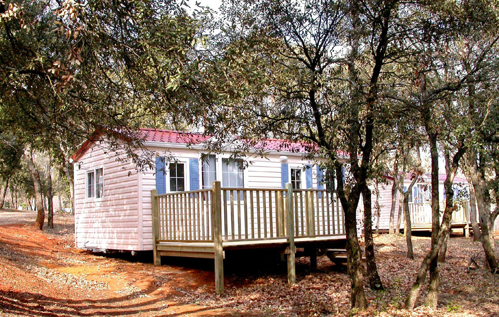 Camping GCU Saint-Saturnin-lès-Apt Provenza-Alpes-Costa Azul - Saint-Saturnin-lès-Apt visuel 1/1