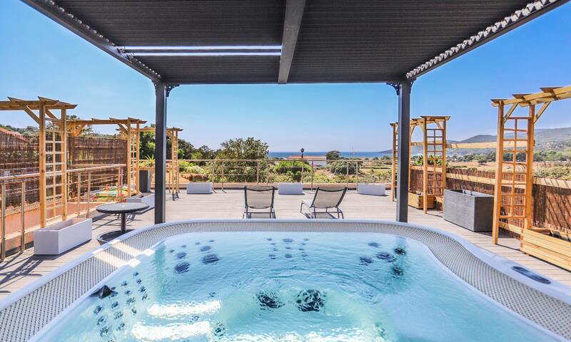 Colomba Córcega - Propriano visuel 1/8