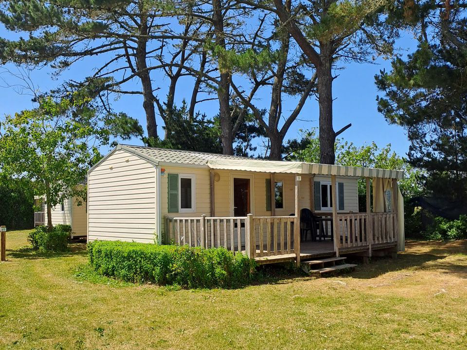 Kerlaz Bretaña - Tréguennec visuel 3/4 Kerlaz Bretaña - Tréguennec visuel 3/4