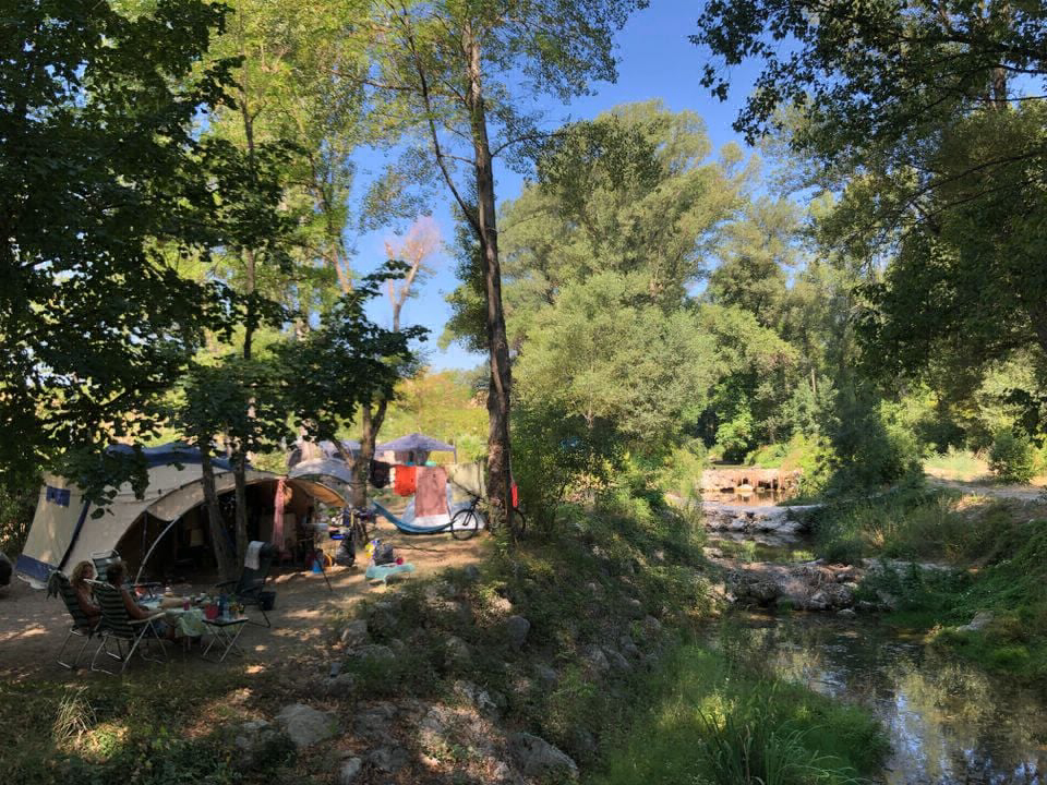 L'eau Vive Provenza-Alpes-Costa Azul - Dauphin visuel 4/6 L'eau Vive Provenza-Alpes-Costa Azul - Dauphin visuel 4/6