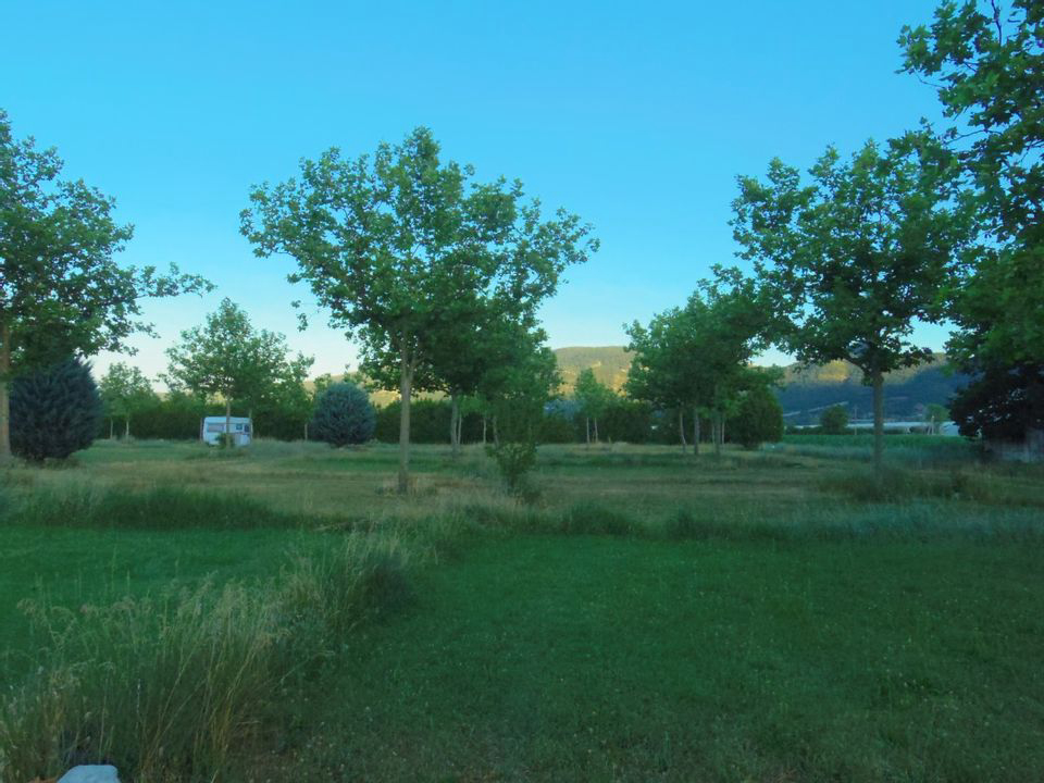 La Fontaine Provenza-Alpes-Costa Azul - Ribiers visuel 1/1 La Fontaine Provenza-Alpes-Costa Azul - Ribiers visuel 1/1