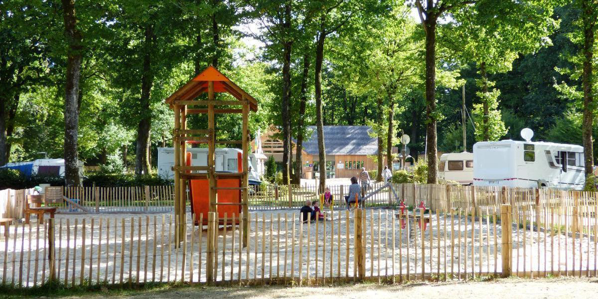 La Forêt Países del Loira - Sillé-le-Guillaume visuel 2/6 La Forêt Países del Loira - Sillé-le-Guillaume visuel 2/6