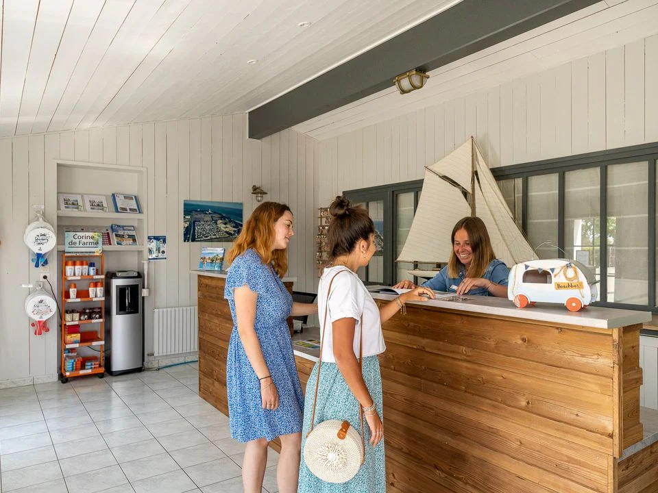 La Plage Poitou-Charentes - Saint-Clément-des-Baleines visuel 16/18 La Plage Poitou-Charentes - Saint-Clément-des-Baleines visuel 16/18