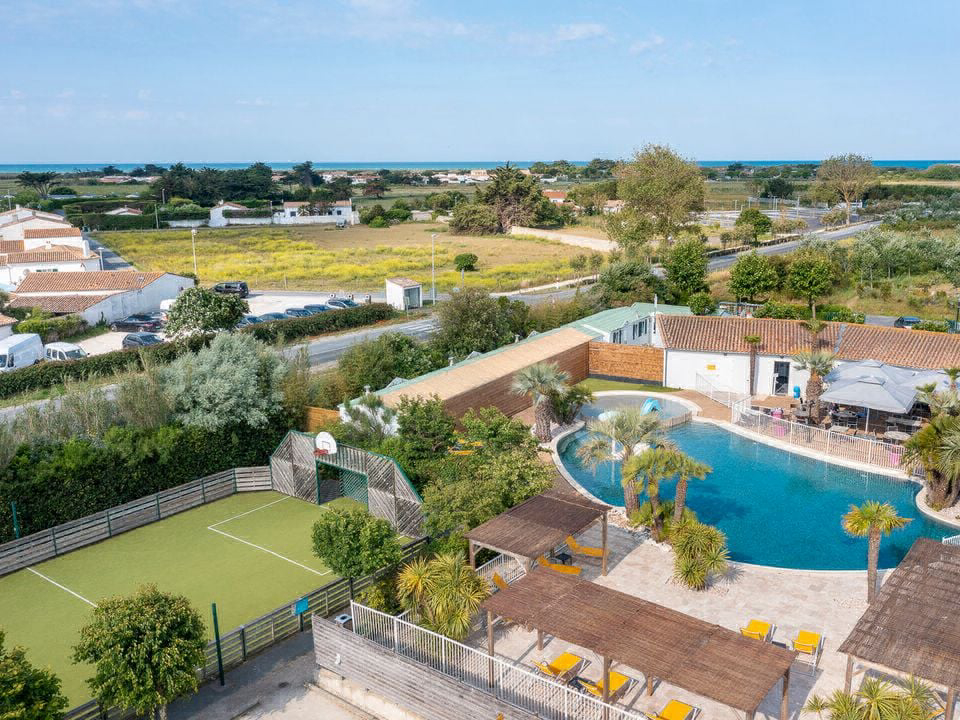 La Plage Poitou-Charentes - Saint-Clément-des-Baleines visuel 7/18 La Plage Poitou-Charentes - Saint-Clément-des-Baleines visuel 7/18