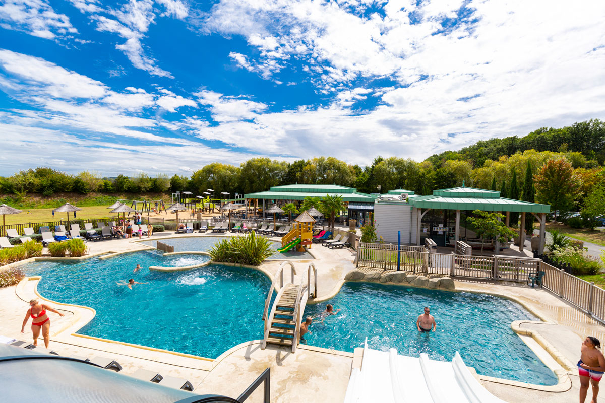 La Roche Posay Vacances Poitou-Charentes - La Roche-Posay visuel 1/4 La Roche Posay Vacances Poitou-Charentes - La Roche-Posay visuel 1/4