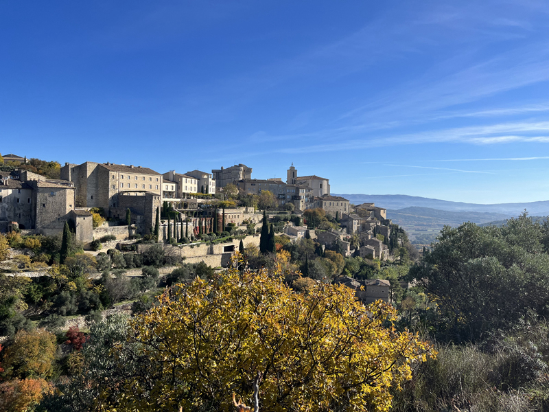 Le Lubéron Provenza-Alpes-Costa Azul - Apt visuel 9/28 Le Lubéron Provenza-Alpes-Costa Azul - Apt visuel 9/28