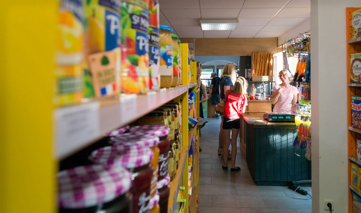Les Cyprès Países del Loira - Saint-Gilles-Croix-de-Vie visuel 11/17 Les Cyprès Países del Loira - Saint-Gilles-Croix-de-Vie visuel 11/17