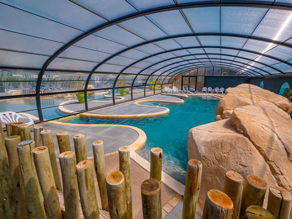 Les Dinosaures Países del Loira - Talmont-Saint-Hilaire visuel 5/18 Les Dinosaures Países del Loira - Talmont-Saint-Hilaire visuel 5/18