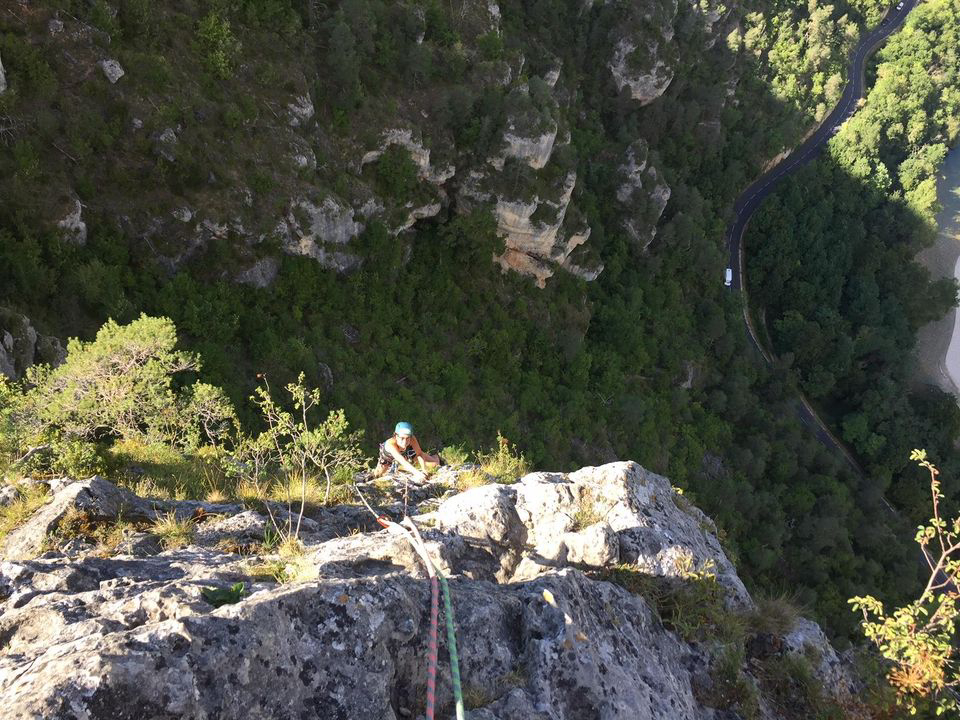 LES PRADES Mediodía-Pirineos - Mostuéjouls visuel 5/7 LES PRADES Mediodía-Pirineos - Mostuéjouls visuel 5/7