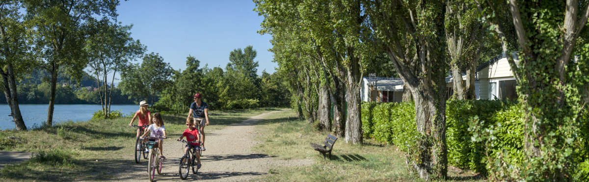 Rives de Condrieu Ródano-Alpes - Condrieu visuel 11/13 Rives de Condrieu Ródano-Alpes - Condrieu visuel 11/13