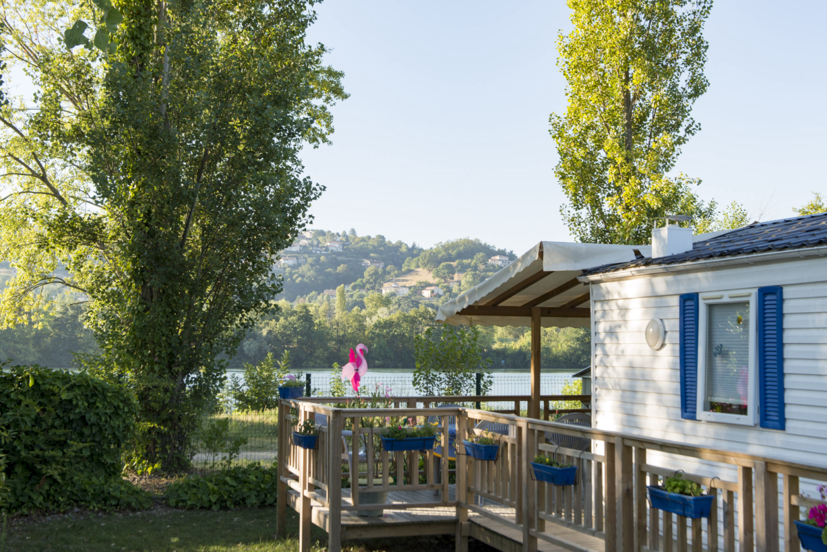 Rives de Condrieu Ródano-Alpes - Condrieu visuel 3/13 Rives de Condrieu Ródano-Alpes - Condrieu visuel 3/13