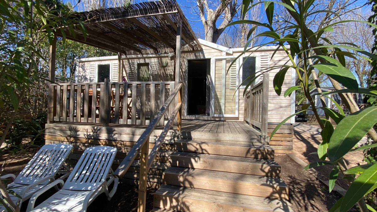 La Barque Provenza-Alpes-Costa Azul - Fréjus visuel 5/9 La Barque Provenza-Alpes-Costa Azul - Fréjus visuel 5/9