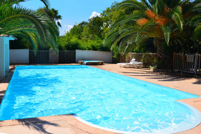 CampingVia Romana - Ghisonaccia - Córcega - Francia CampingVia Romana - Ghisonaccia - Córcega - Francia
