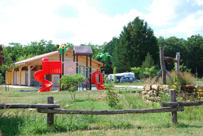 Camping - Vitrac - Aquitania - La Sagne Camping - Vitrac - Aquitania - La Sagne