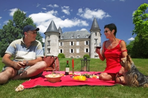 Camping Le Château de Leychoisier - Bonnac-la-Côte