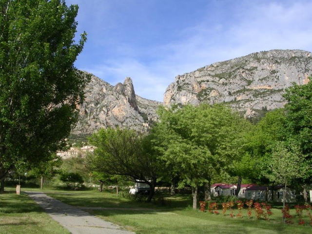 Camping Le Saint Jean - Moustiers-Sainte-Marie