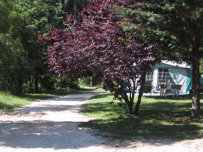 Camping Les Airelles - Saint-Cirgues-en-Montagne