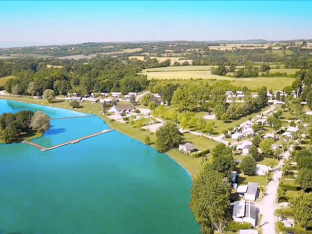 Camping L'Île aux Perdrix - Siccieu-Saint-Julien-et-Carisieu