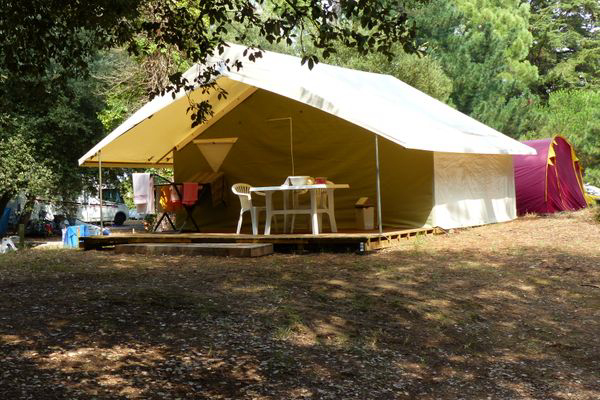 Camping Du Pied Girard - Saint-Vincent-sur-Jard