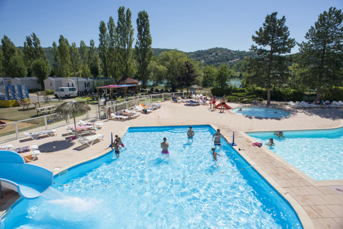 Camping Rives de Condrieu - Condrieu